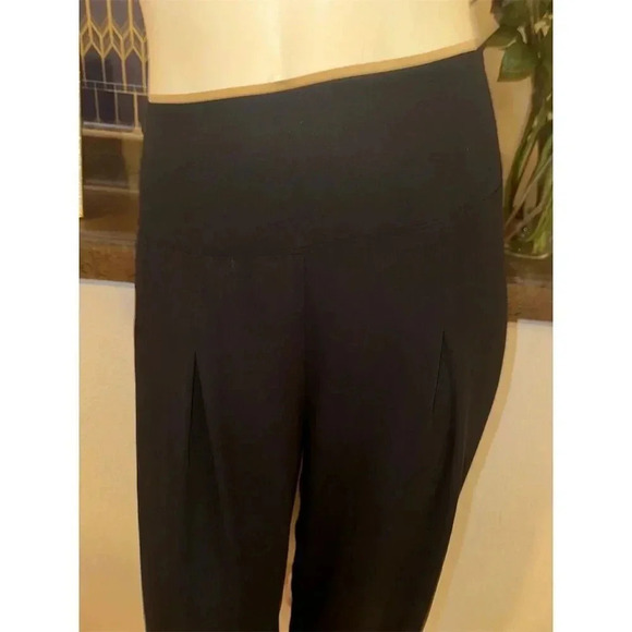 Victoria's Secret XS matte black Satin pleat front harem Pants with elastic hem - Picture 4 of 11